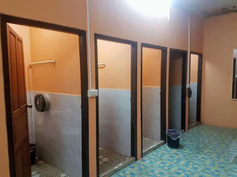 Soutchai Hostel And Tour Company Pakse Bagian luar foto