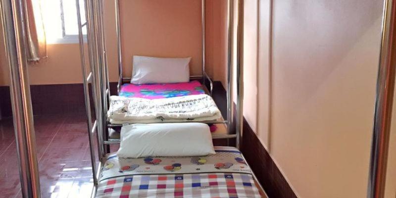 Soutchai Hostel And Tour Company Pakse Bagian luar foto